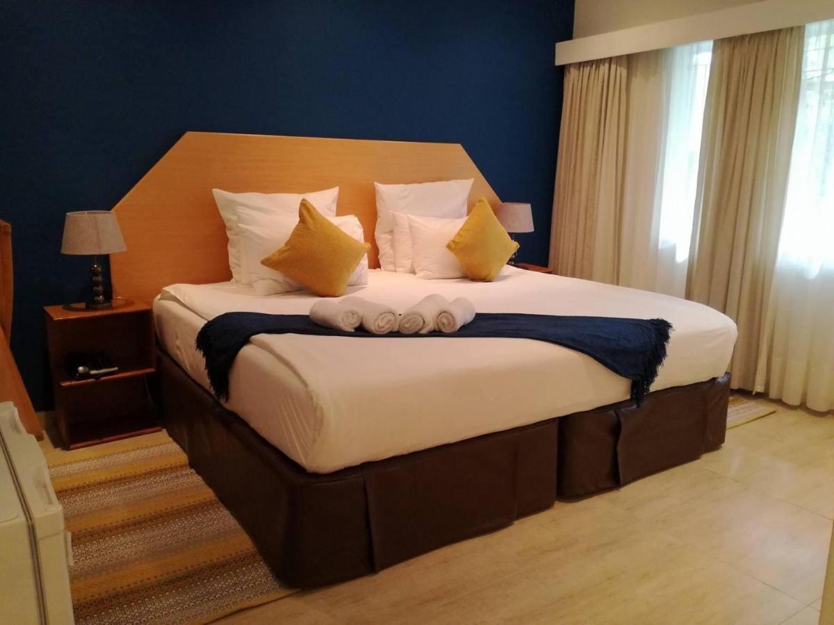 Cajori Hotel ファラボルワ エクステリア 写真