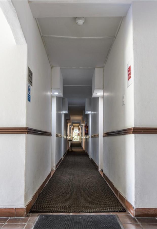 Cajori Hotel ファラボルワ エクステリア 写真