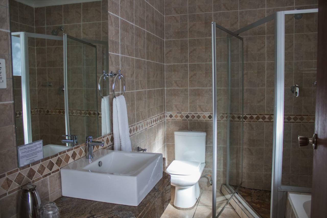 Cajori Hotel ファラボルワ エクステリア 写真