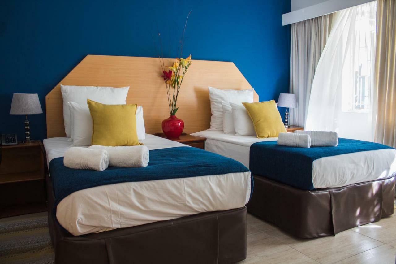 Cajori Hotel ファラボルワ エクステリア 写真